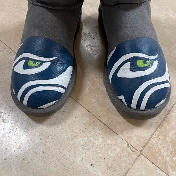 Uggs Custom Seattle Seahawks Boots - Picture 2 of 9